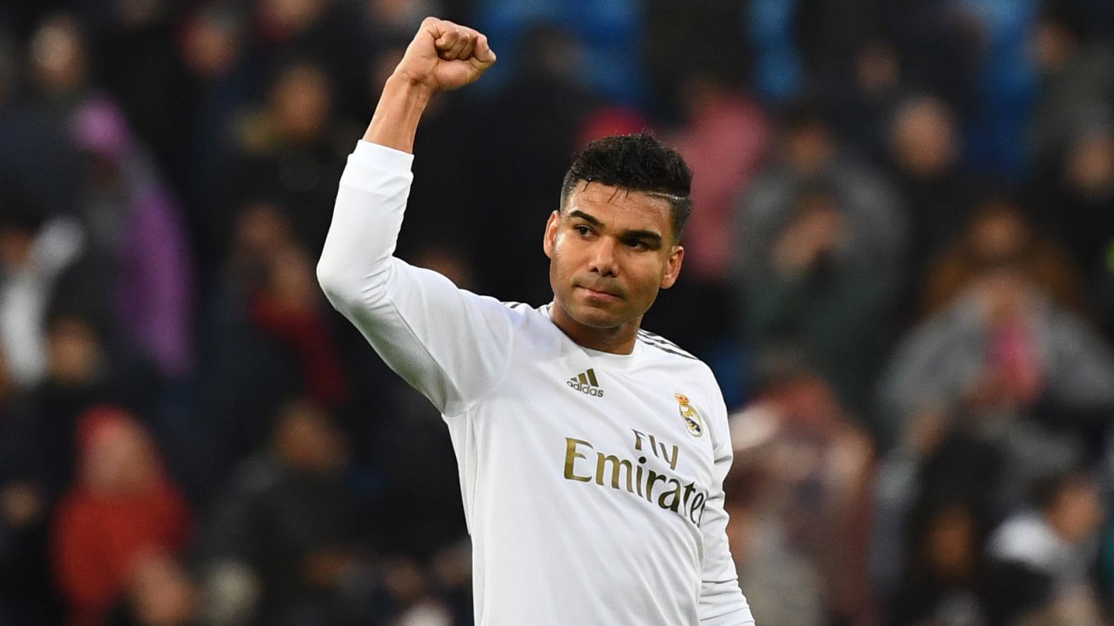 Casemiro khiến MU lao đao